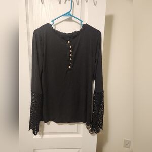 BLACK LACE LONG SLEEVE SHIRT